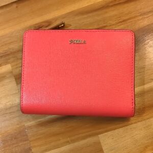 Furla Leather Bifold Wallet Zipper Coin Pouch